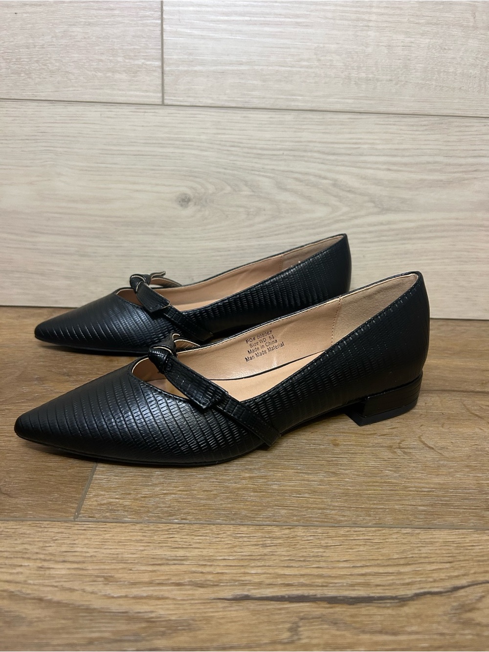NEW Macy's Black Pointy Toe Low Heel Bow Size 5.5 Wide Old Money Maryjanes NWT